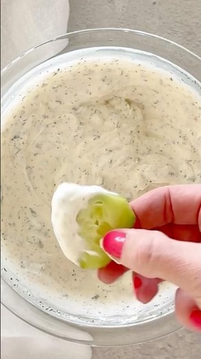 HOMEMADE RANCH DRESSING