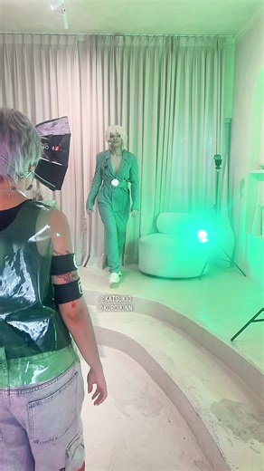 Alien Stage Cosplay Overview