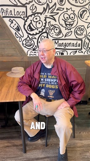 Crazy Limon - Customers are driving from Vancouver, WA to Hillsboro just to eat at Crazy Limon, the new restaurant by Anny and Rafael on TV Highway. This reel captures something you can’t fake: long-time customers sharing why they followed this family from La Fogata to their new location. They don’t just talk about the food — they talk about trust, warmth, cleanliness, and heart. About a place that welcomes everyone and serves consistently great Mexican flavors worth the drive. Crazy Lomon repre