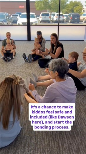 This is why we love to sing greeting songs! 💜🎶 #Kindermusik #KidsMusicClass #MusicClassForKids #GreetingSongs #MusicEducation #InhibitoryControl #MotorSkills | Kindermusik with Sarah