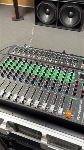 12-channel audio mixer#console #mixer #audiomixer #djequipment #mixeraudio