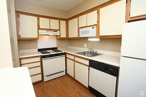 Plymouth Estates Houses for Rent - Plymouth, MI