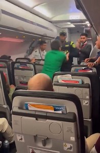 1.8K views · 16 reactions | Unruly Passenger ! A drunk passenger slaps a police officer inside the plane. The events occurred last night, June 20, while the aircraft was parked at the El Dorado airport. Two subjects were taken off the plane and will be prosecuted for assault on a public servant. #travel #aircraft #flight #passenger | FL360aero | Facebook