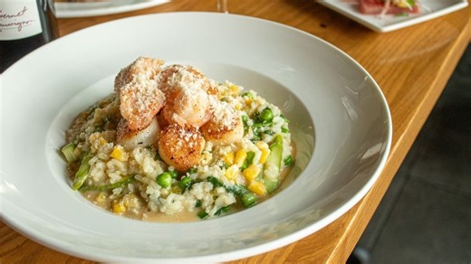 Cooper's Hawk celebrates 20th anniversary with opening of new Cincinnati location