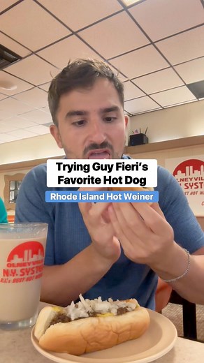 Trying Guy Fieri’s favorite hot dog aka the famous HOT WEINER in Rhode Island! #rieats #rhodeisland #hotweiner #hotdog #hotdogs #foodtravel | snackeatingsnackss