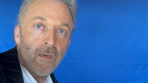 Online Dating Character Aussie