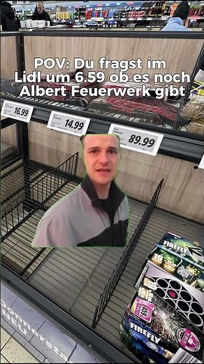 Wir kennen es doch alle xd. Vor Öffnung schon alles weg HAHAHA #feuerwerk #meme #einkaufstour #pyro