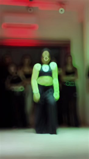 dance💃🕺 on Instagram: "FOLLOW FOR MORE DANCE REELS 😘💃 . . . . . . . . . . . #dance #explore #dancer #likesforlike #followforfollowback #viral #trending #trendingreels #reels #fypシ #foryoupage #dancelife #dancehall #reels #reelsinstagram #explorepage #reelitfeelit #viralvideos #dancechallenge #dancevideo #fypシ #explore #viralvideos #trendingdances"