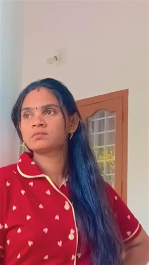 ഇവൾ ക് വേറെ പണിയിലെ 😡