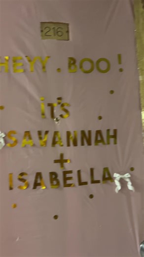 Our Cute Room: A Cozy Vibe in Chicago