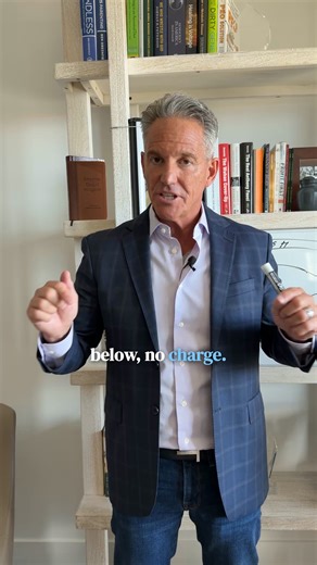 Has your doctor ever told you “you’re okay” even while you’re still… Dragging yourself out of bed like you slept under a concrete slab… Wrestling with weight that clings to your body like cold, waterlogged sandbags strapped to your hips… Or losing your train of thought mid-sentence because your brain feels half-powered, glitching, and slipping out of your hands? The worst part… Your labs insist you’re “fine”… …yet your body feels like it’s breaking down one inch at a time. Here’s the truth you’r
