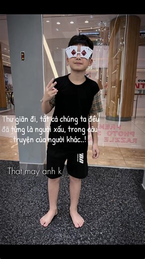 #CapCut#xh “我们的爱情就像一幅完成的画作，用幸福的鲜艳色彩描绘而成，却被撕裂，无法复原，只留下记忆的碎片和失去的痛苦。曾经清晰的线条如今模糊不清，色彩也随着时间褪去，只留下无法填补的空虚，就像一首停止演奏的乐曲，留下令人心痛的寂静，曾经交融的音符如今也只剩下遥远的回忆。”