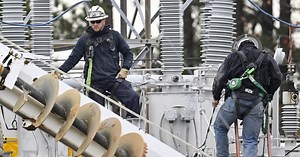 North Carolina substation attack raises security concerns for U.S. electric grid