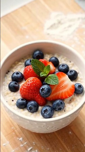 Healthy Overnight Quinoa 🥣 High Protein Breakfast!