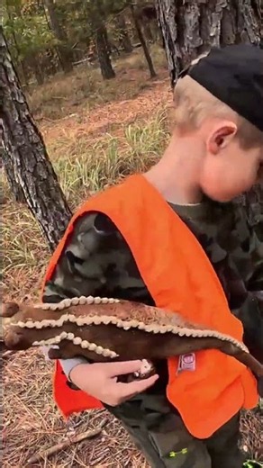 Baiting Deer - Smells Like Apples! 🍎🦌