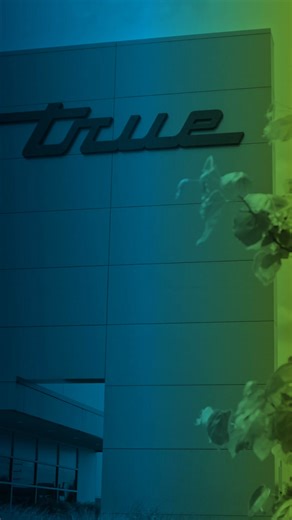 Sustainability without compromise. 🌎 True leads the way with R290 natural refrigerant, delivering near-zero global warming potential and up to 49% energy savings while keeping performance at its peak.⁠ ❄️⁠ ⁠ Learn how we’re driving energy savings → https://tinyurl.com/3xw6up56 | True Refrigeration