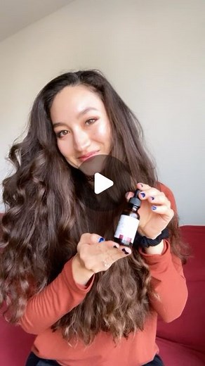 Heather Fletcher on Instagram: "My refresh with some water and @kerotinhaircare nourishing oil! If you want to try this oil use code HEATHER for 15% @kerotinhaircare I’ve been upping my hair oil usage since the weather is cold & dry. It’s helped to prevent that breakage and dryness I seem to get in the fall/winter! My hair would be in dreadlocks without it. 😆 Do you have a go-to oil you love? . . . . . . . . . . #refresh #kerotin #haircare #naturalcurls #fallhair #hairoil #softhair #longcurlyha