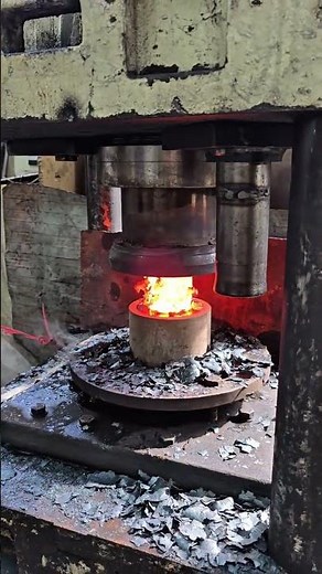 The fastest is simple forging hot forging hydraulic press
