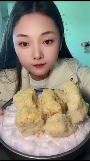 buckwheat ice chunks #ice #iceeating #iceeatingasmr #iceeatingvideos #iceeatingsound #asmr #fyp #viralvideo #buckwheat #buckwheatice #crunchyice #crunchyiceasmr #crunchyiceeating