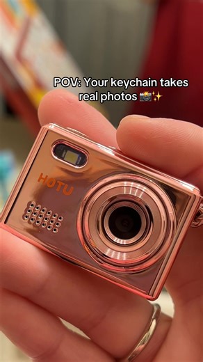 This isn’t just a keychain... it’s a whole camera! 🤯📷 Snap pictures, record videos upload & relive the memories — all from your pocket. Who knew small could be this powerful? ✨ #Keychain #TinyButMighty #TikTokMadeMeBuyIt #digitalcamera #memoriesareforever