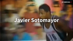 El 27 de julio de 1993 Javier Sotomayor logró elevar su cuerpo sobre la varilla a 2,45 metros de altura, imponiendo récord mundial al aire libre en Salamanca, España. | CiberCuba Noticias