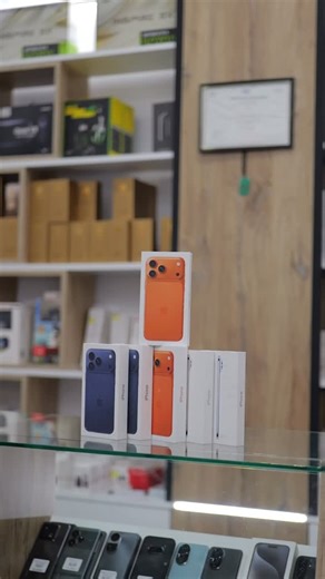 VISI SHOP // AURIS on Instagram: "😍Iphone 17 Air / Pro / Pro Max😍 🔥Cmimet me te mira ne shqiperi🔥 ✅Te gjitha aksesoret e perfshire✅ ✅Posta Falas✅ #visishop #fyp #tirana #albania🇦🇱 #shkoder #viralvideos t#bigbrothervipalbania #foryoupage #cmimefantastike #oferta #tirana🇦🇱 #albania #albanian #gjesti #luizejlli #bigbrother #durres #visishopofficial #fyyyyyyyyyyyyyyyy #shkoderalbania🇦🇱"