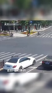 2.6M views · 10K reactions | He did something that made everyone's day! 梁❤️ #reel #followers #friends #people #foryou #helping #qoutes #familylife | People nowday | Facebook