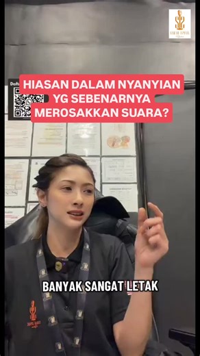 Clean tone production membantu menghasilkan suara yang jelas, stabil dan bebas tekanan, manakala melodic pattern melatih ketepatan pitch serta pergerakan melodi supaya nyanyian lebih terkawal dan muzikal . Sertai kelas vokal kami 0102999101 | Vocal Class By Sarah Ismail