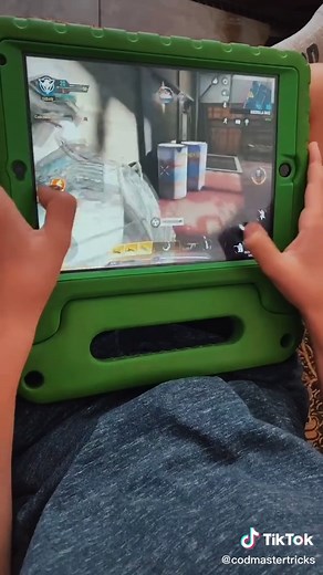 Cod mobile gameplay of me getting a nuke with a Karambit knife #cod #callofduty #mobile #Karambitknife #game #gaming #codtricks #codhacks #codtips