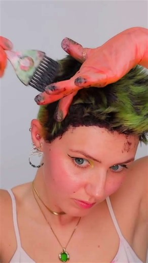 Transforming my neon green pixie with chameleon hair dye