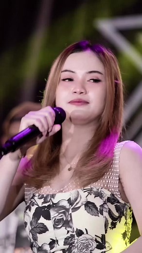 AJENG FEBRIA - LESTARI #music #lestari #ajengfebria #fyp