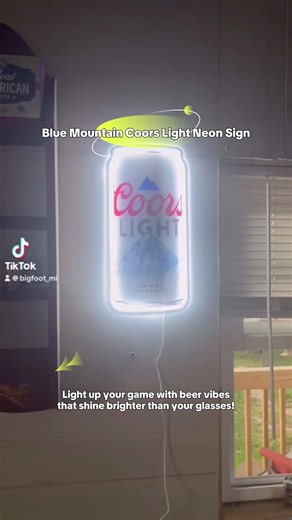 Coors light LED sign #tiktokblackfridaysale #Christmasideas #ticokshopblackfriday2025 #cybermondaysale #bardecor