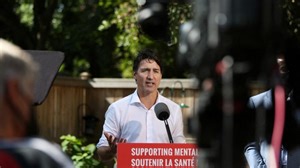 Angry protesters throw gravel at Canadian PM Justin Trudeau