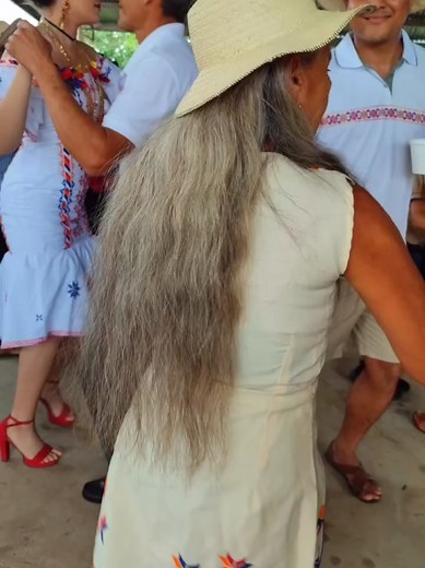 Folklore Panameño: Tradiciones y Cultura en TikTok