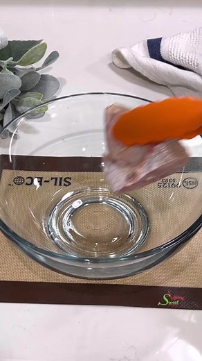 Crispy Air Fried Red Snapper Recipe, How To Fry Red Snapper for the Ultimate Crunch In An Air Fryer : Your family will finish it all without any leftovers 😁 : Would you try this? : Here are the ingredients for today’s Recipe : Ingredients: Red Snapper 1tsp Onion Powder 1/2tsp Garlic Powder 1/4tsp Anise Powder 1/4tsp Thyme 1tsp Ginger Powder or to your taste All Purpose Seasoning 1tsp Paprika Salt Coconut Oil : THANKS FOR WATCHING. ENJOY 😘✌🏽❤️❤️❤️ : : #sweetadjeley #sweetitintinz #sweetteam #e