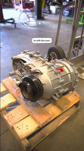 Jeep Wrangler JK CRACKS Transfer Case in HALF!!!