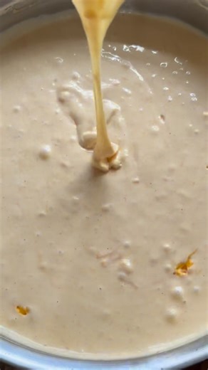 1 lb elbow macaroni cooked 4 tablespoons butter 4 tablespoons flour 1 can evaporated milk 2 c heavy cream 1 c milk 1 lb mild cheddar shredded 1/2 lb white sharp cheddar shredded 1/2 lb colby jack shredded 1/2 lb mozzarella shredded 6 oz Gruyere shredded Salt and white pepper Paprika In a large skillet melt the butter and add the flour to make a roux slowly add the evaporated milk, then cream then milk. Continue stirring until thickened and season with salt and white pepper and paprika. Combine a