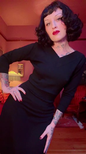 Practical Vintage 40s/50s Knit Dress Finds in Seattle