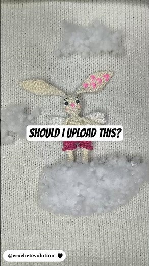 Comment "YES" if you want the video tutorial! Amigurumi no-sew Bunny 🐰💖