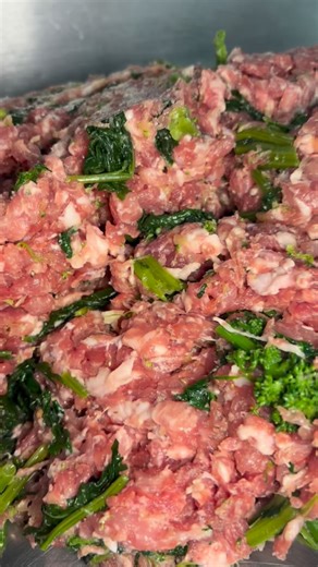 Delfiore’s homemade sausage hand butchered ￼on premise. No additives no preservatives no BS. ￼🇮🇹♥️🇮🇹 #delfioreitalianmarket #rockypoint | Del Fiore Italian Market Of Rocky Point