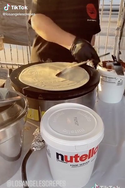 Delicious Crepes in Los Angeles with Nutella and More!