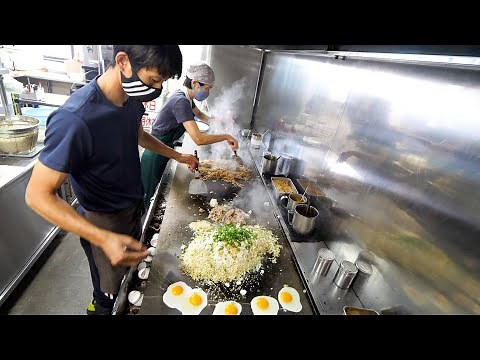 Super Speed Yakisoba Rush! Fast and Good Looking Iron Plate Chef Makes Okonomiyaki!