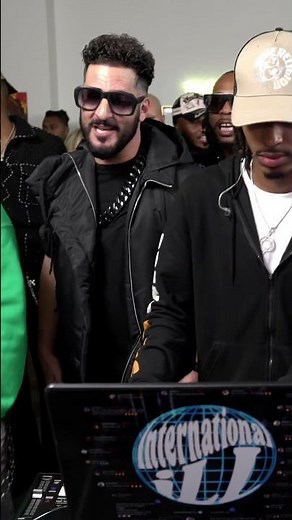 Jon B rapping Tupac’s verse on “Are U Still Down?” #jonb #tupac #djset