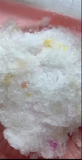 Ice Eating ASMR Experience for Relaxation