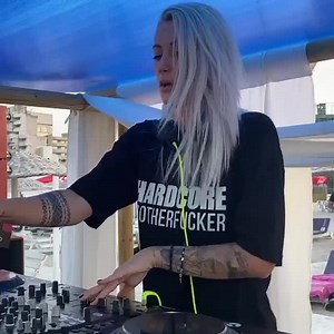69K views · 2.6K reactions | Feel the summer with NUSHA’s techno ‍♀️ Best Techno Playlist ⇒ https://swiy.io/technoplaylist ❤️ | Techno TV | Facebook