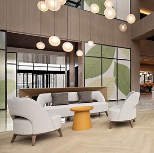 [Hot Item] Create a Relaxing and Inviting Atmosphere in Your Hotel Library with Our Classic and Timeless Seating Options