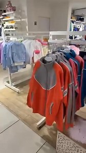 عروض Bongo Kids ♥️🔥 📍عروضنا بتبدأ من 50 جنـــية🔥 كاش باك 500جنيه لأي فاتوره سعرها 6000 جنيه❤‍🔥 - Buy 4 get 6 على كل موديلات الصيفي - خصم 70% علي موديلات شتوي 2023/2024 - buy 2 get 1 علي النيو كولكشن الشتوي 2025 300جنيه كاش باك❤‍🔥 - Buy 4 Get 3 علي النيو كولكشن الشتوي 2025 خصم 30% من اول قطعه علي النيو كولكشن الشتوي 2025 📍العروض سارية في كل فروع Bongo Kids ❤‍🔥 📍أماكن فروع Bongo :- www.heylink.me/BongoKidsWear 📍عناوين فروع Bongo :- ✅ المنوفية - شبين الكوم شارع باريس بجوار هايبر جلهوم ☎️ ‪