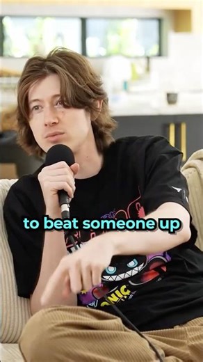 How to LEGALLY fight someone 👊