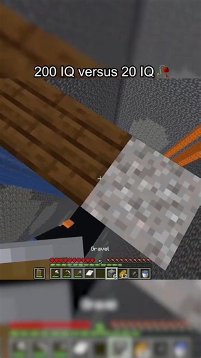 Minecraft 200 IQ versus 20 IQ 🥀