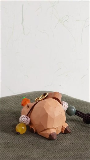 Handmade Wooden Carving Capybara Keychain, Cute Wood Capybara Ornament With Pumpkin Detail, Creative Handcraft Car & Bag Charm - Etsy